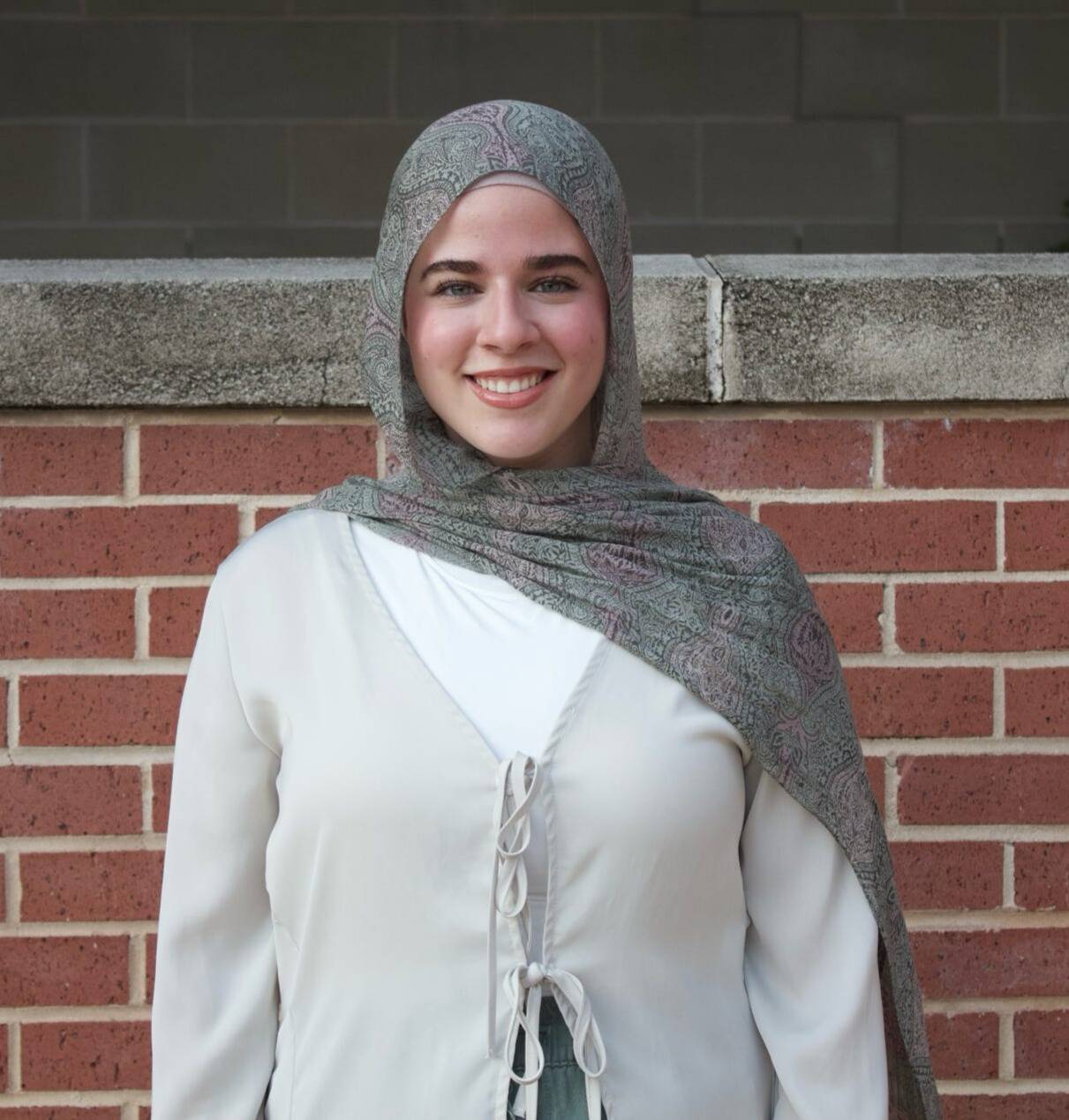 Julianne Hadad Headshot